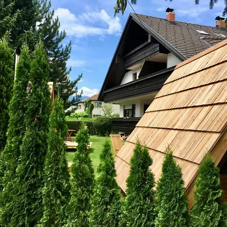 Glamping J-max Campsite Bled